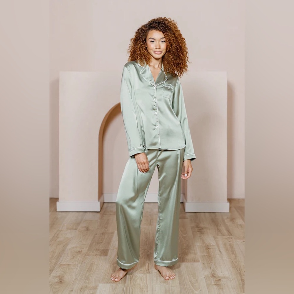 NWT Revelry Satin Pajama Set in Sage Green